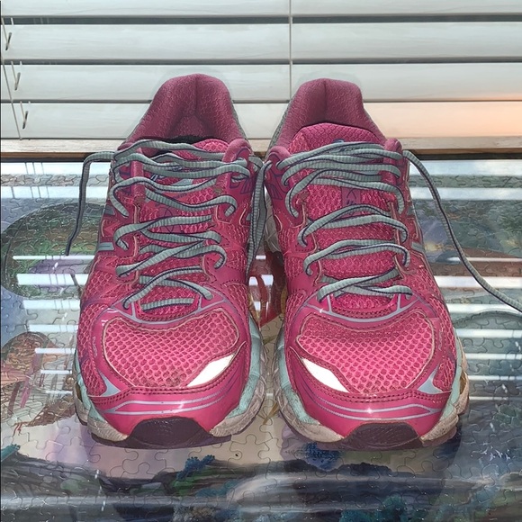 Oasics Shoes - Oasics Shoes